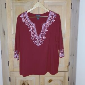 Lane Bryant Maroon Tunic with Intricate White Embroidery Size 18/20W